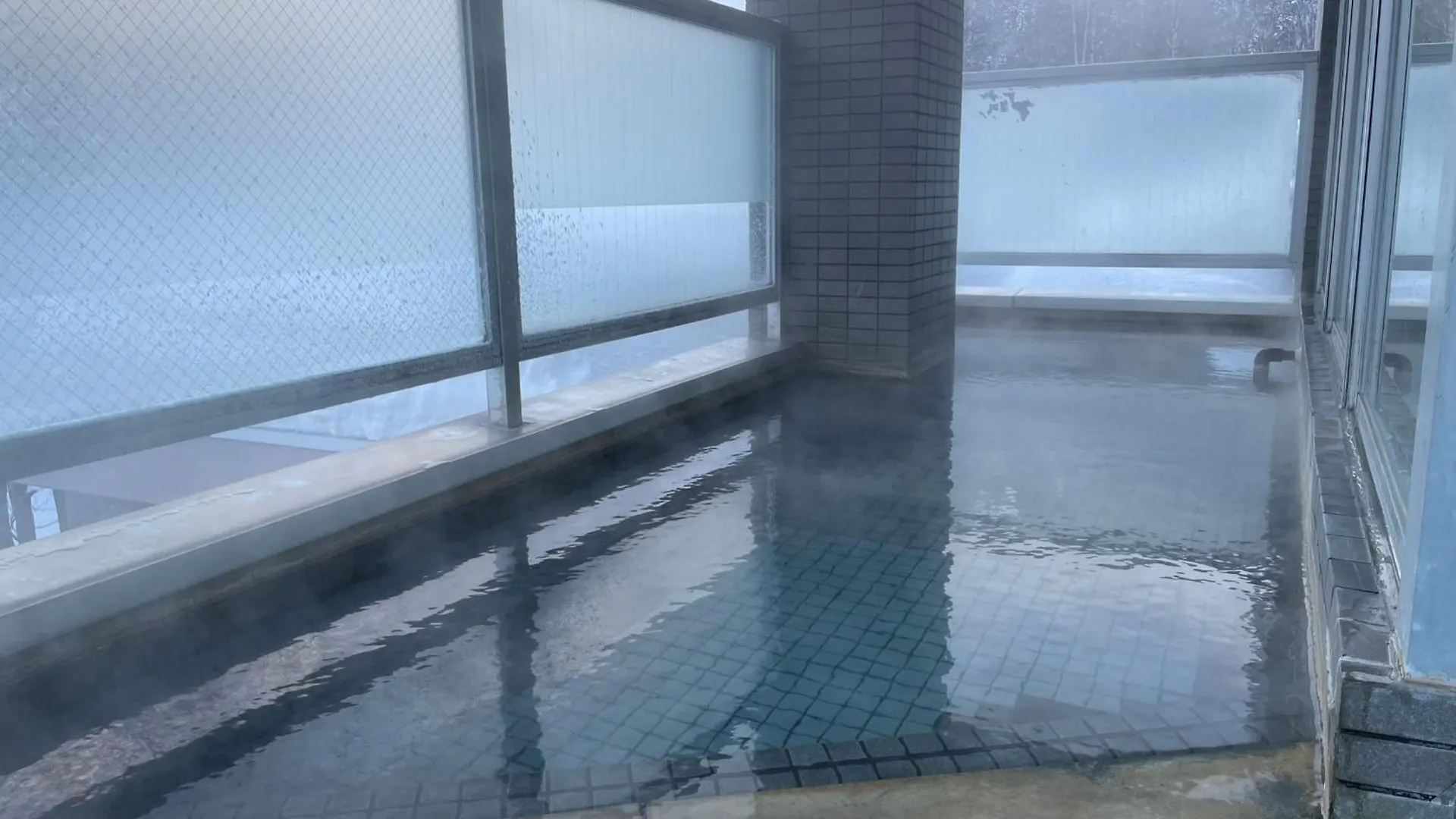 フューデイズコンドミニアム定山渓　302号室 Apartment Sapporo